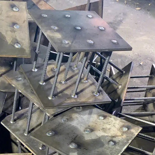 在确定资阳预埋件位置时，需要考虑以下几点